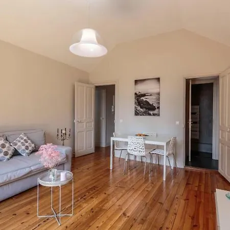 Luckey Homes - Avenue Edouard Vii
