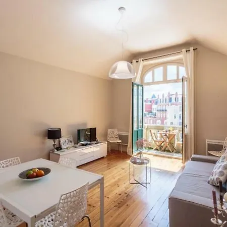 Luckey Homes - Avenue Edouard Vii Biarritz